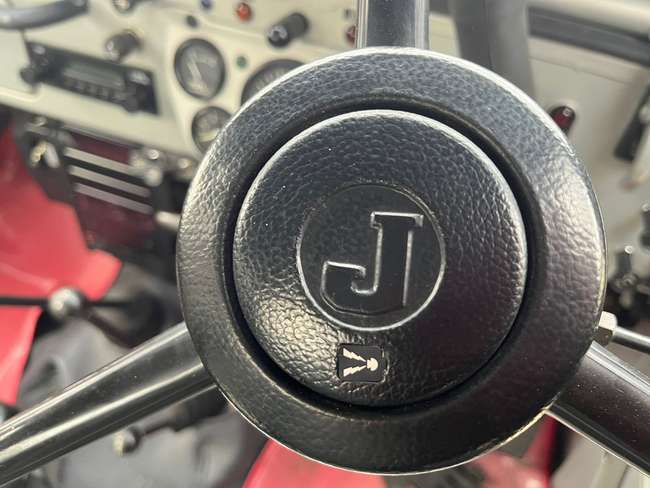 1995 Mitsubishi Jeep J55 Canvas Top - 4,000km from new -Sold