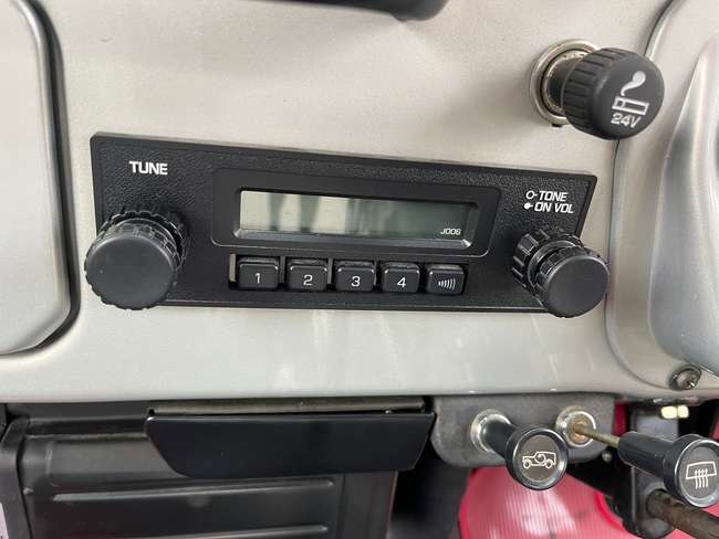 1995 Mitsubishi Jeep J55 Canvas Top - 4,000km from new -Sold