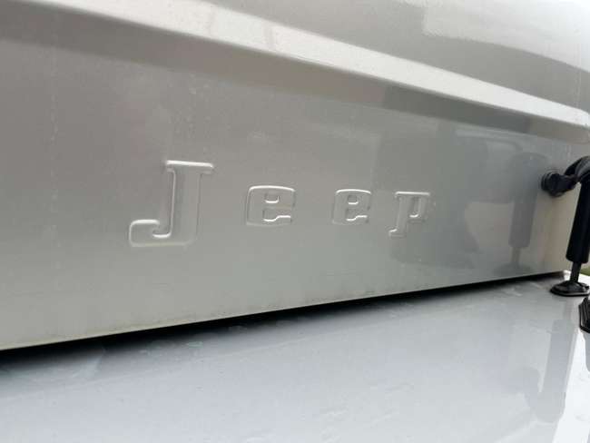 1995 Mitsubishi Jeep J55 Canvas Top - 4,000km from new -Sold