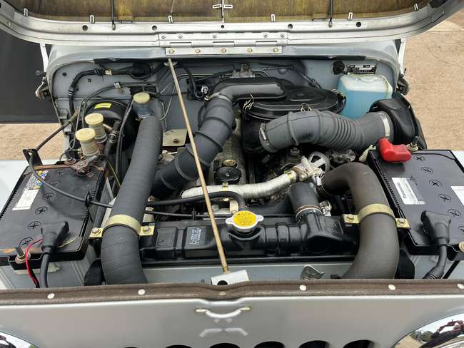 1995 Mitsubishi Jeep J55 Canvas Top - 4,000km from new -Sold