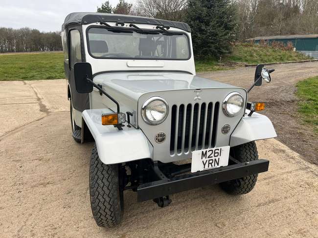 Iconic Auctioneers | 1995 Mitsubishi Jeep J55 Canvas Top - 4,000km