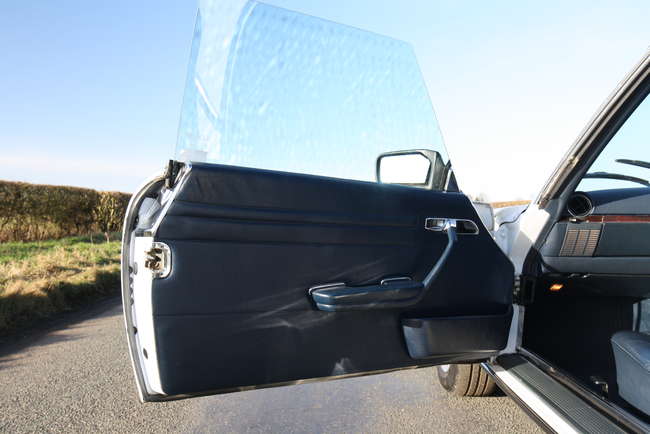 1989 Mercedes-Benz (R107) 300SL-For Sale
