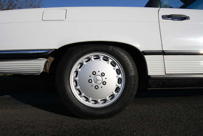 1989 Mercedes-Benz (R107) 300SL-For Sale