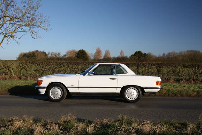 1989 Mercedes-Benz (R107) 300SL-For Sale