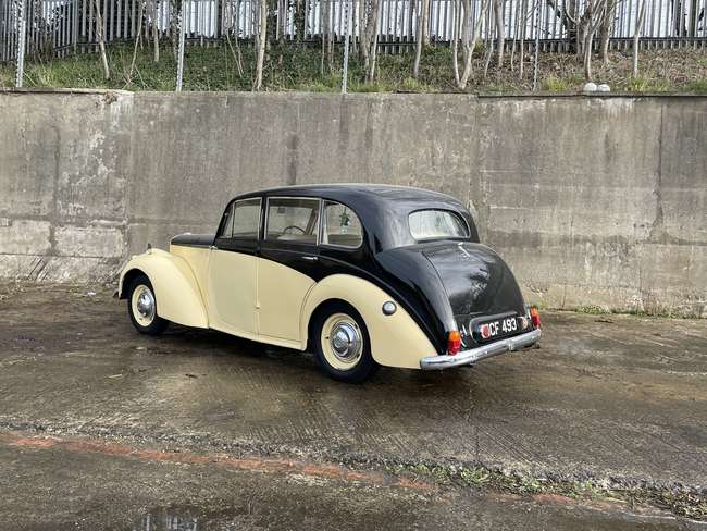 1952 Daimler Consort DB18 Saloon-Sold