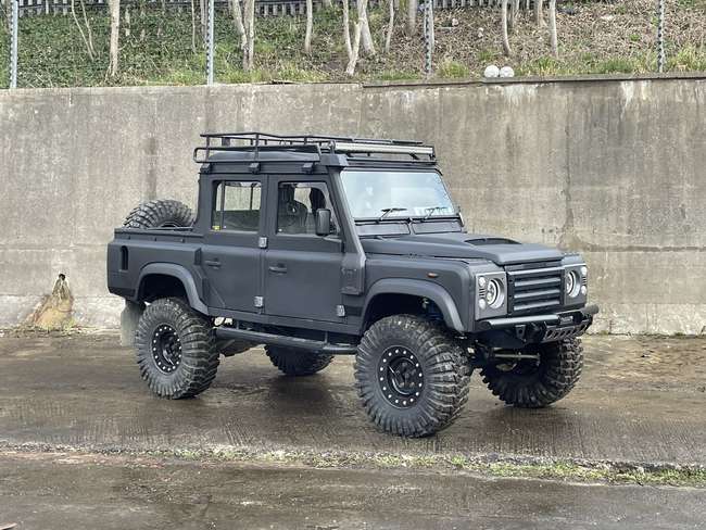 2000 Land Rover Defender 110 TD5 Pickup Double Cab-Sold