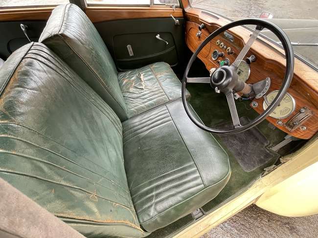 1951 Daimler Consort DB18 Saloon-Sold