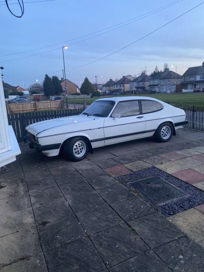 1983 Ford Capri 2.8-Litre injection - Just 23,000 miles -For Sale