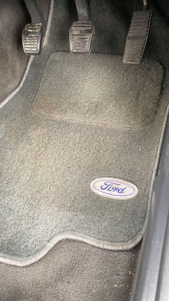 1983 Ford Capri 2.8-Litre injection - Just 23,000 miles -For Sale