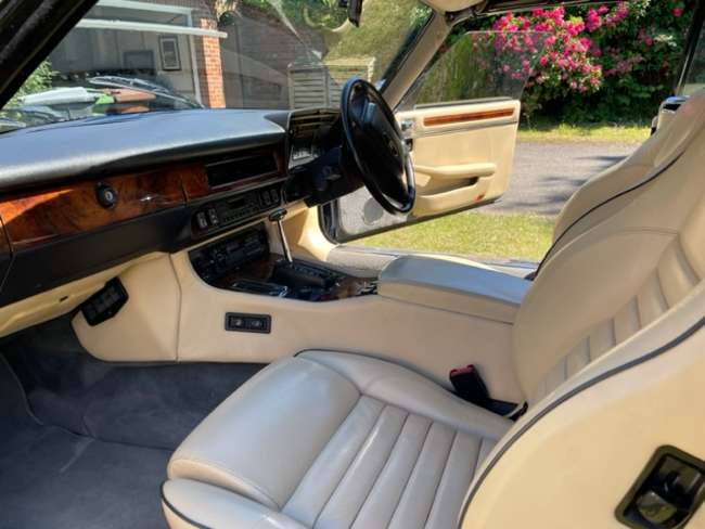 1989 Jaguar XJ-S HE 5.3-Litre V12 Convertible-For Sale