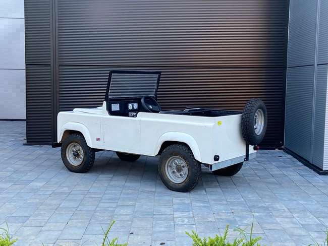 Rebel Replicas ½-Scale Land Rover Defender Electric Childs C-Sold