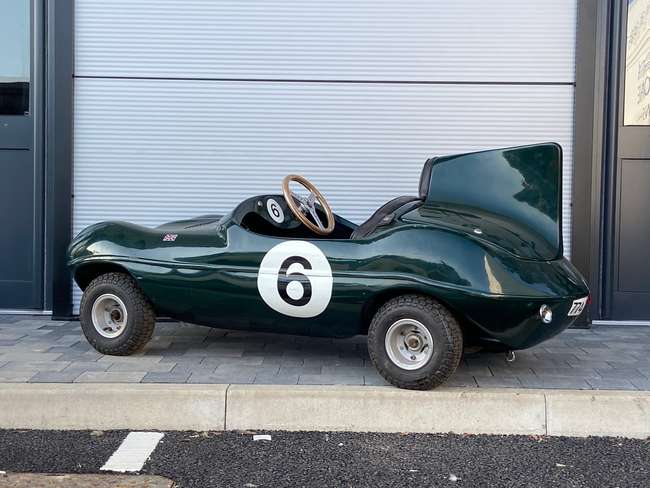 Chelton-Villiers Jaguar D-Type-Style Childrens Car-Sold