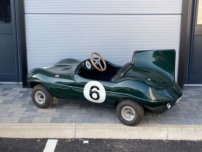 Chelton-Villiers Jaguar D-Type-Style Childrens Car-Sold