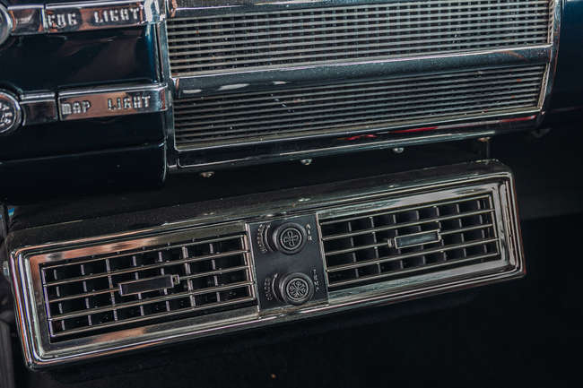 1949 Buick Roadmaster Estate Wagon (Woodie)-Sold