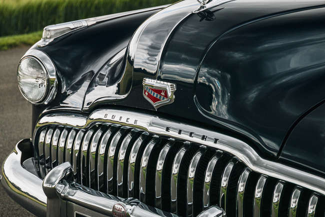 1949 Buick Roadmaster Estate Wagon (Woodie)-Sold