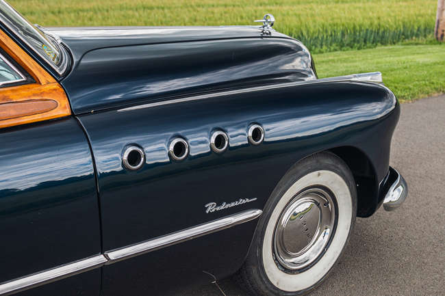1949 Buick Roadmaster Estate Wagon (Woodie)-Sold