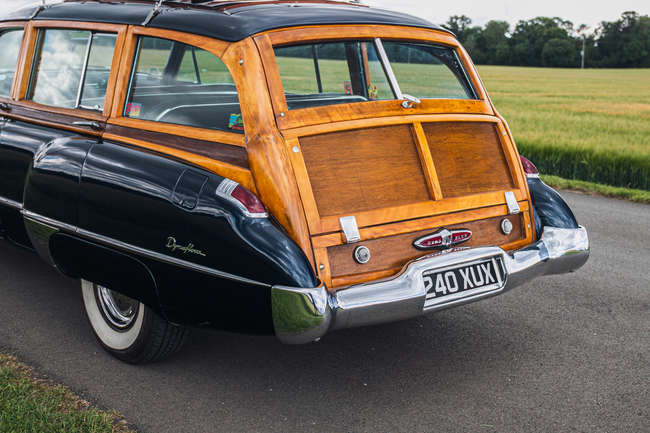 1949 Buick Roadmaster Estate Wagon (Woodie)-Sold