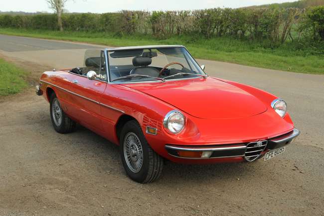 Iconic Auctioneers | 1978 Alfa Romeo 2000 Spider Veloce Iconic Auctioneers | 1978 Alfa Romeo 2000 Spider Veloce