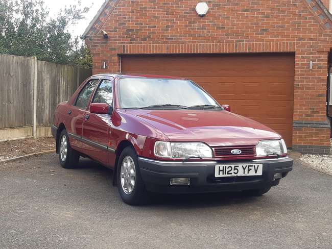 1990 Ford Sierra Sapphire 2.0 Ghia Auto - One Owner, 11,900 -Sold