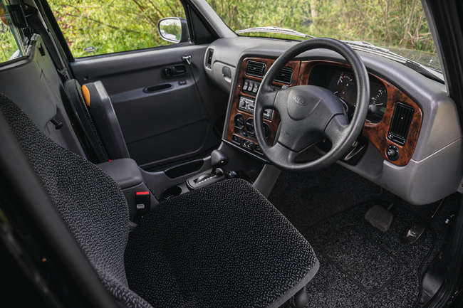2003 London Taxis International TX2 Gold Taxicab-For Sale