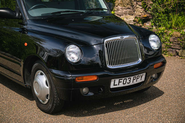 2003 London Taxis International TX2 Gold Taxicab-For Sale