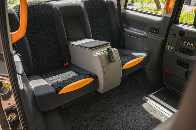 2003 London Taxis International TX2 Gold Taxicab-For Sale