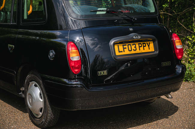2003 London Taxis International TX2 Gold Taxicab-For Sale