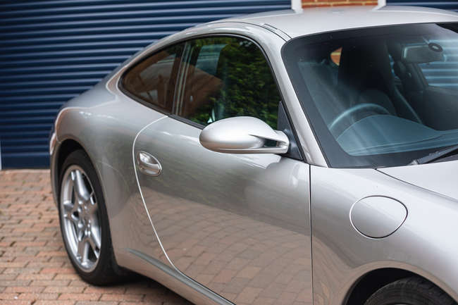2005 Porsche 911 (997.1) Carrera Tiptronic-Sold