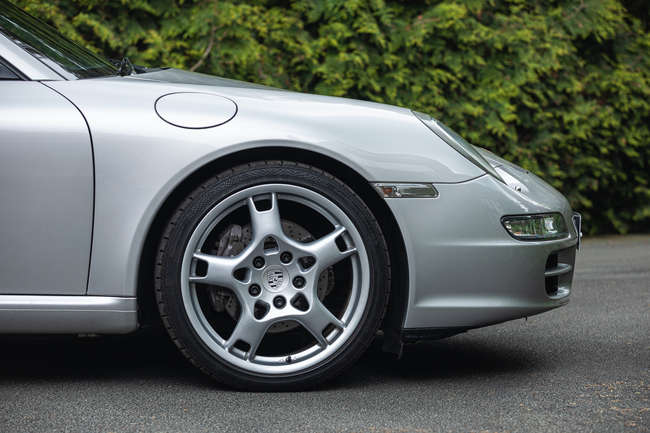 2005 Porsche 911 (997.1) Carrera Tiptronic-Sold