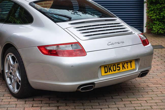 2005 Porsche 911 (997.1) Carrera Tiptronic-Sold