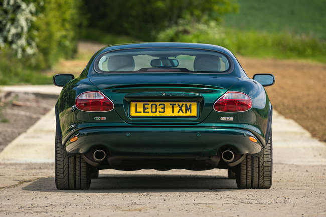 2003 Jaguar XKR 4.2 Coupé-Sold