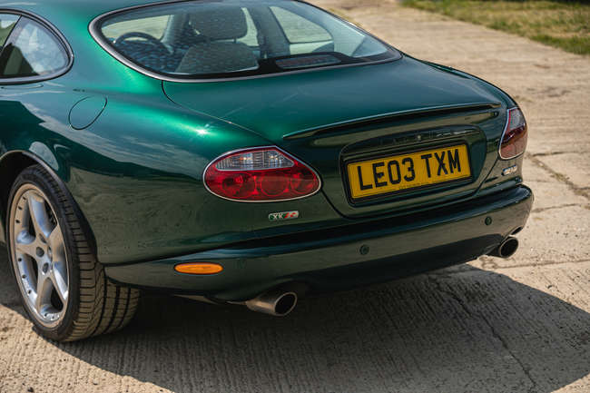 2003 Jaguar XKR 4.2 Coupé-Sold