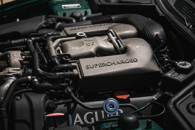 2003 Jaguar XKR 4.2 Coupé-Sold