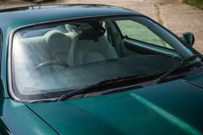 2003 Jaguar XKR 4.2 Coupé-Sold