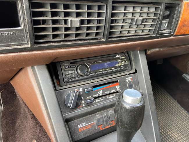 1983 Rover SD1 3500 Vanden Plas -Sold