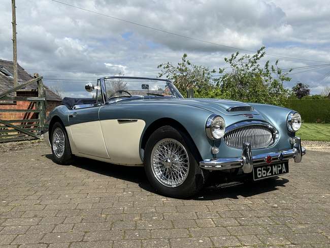 1963 Austin-Healey 3000 Mk IIA (BT7)-Sold