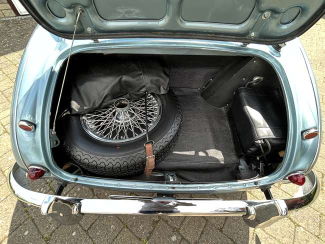 1963 Austin-Healey 3000 Mk IIA (BT7)-Sold