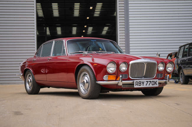 1971 Daimler Sovereign Series 1 4.2-Litre-Sold