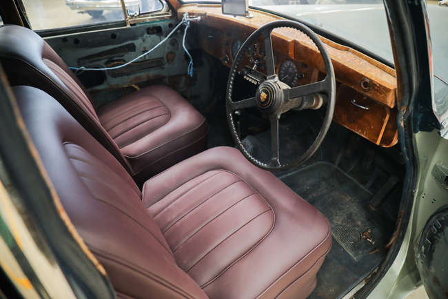 1958 Jaguar Mk VIII Saloon-Sold