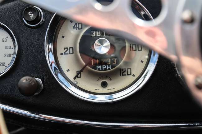 1962 Austin-Healey 3000 Mk IIA (BJ7)-For Sale
