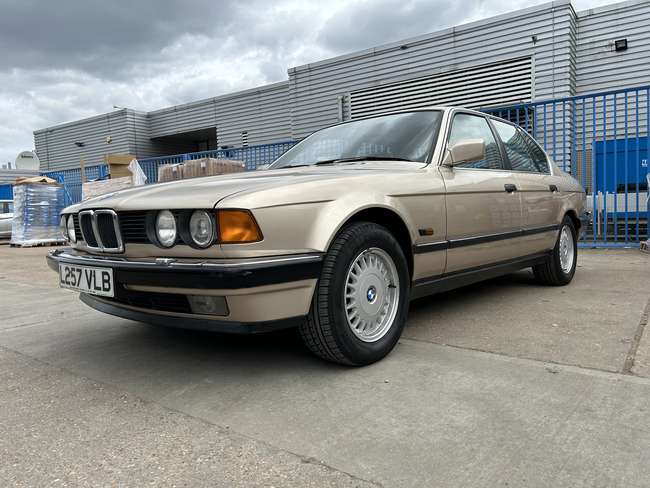 1993 BMW 730i SE (E32) Saloon-Sold