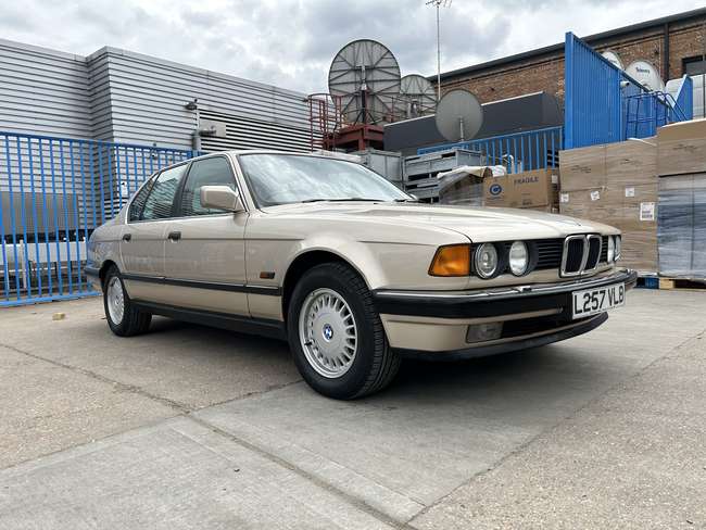 1993 BMW 730i SE (E32) Saloon-Sold