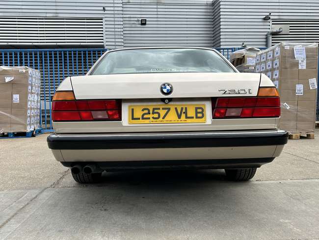 1993 BMW 730i SE (E32) Saloon-Sold