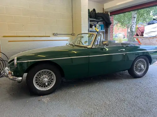 1964 MG B Roadster