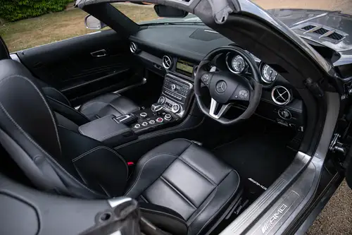 2014 Merecedes-Benz SLS 6.2 63 V8 AMG Roadster-For Sale