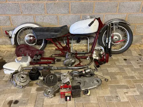 1957 Ariel NH 350 Red Hunter 346cc-For Sale