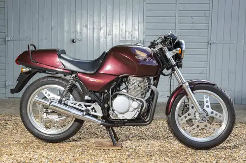 1986 Honda XBR 500 499cc-Sold