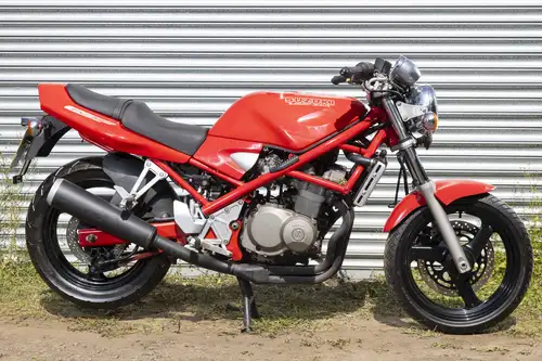 1993 Suzuki GSF400 398cc