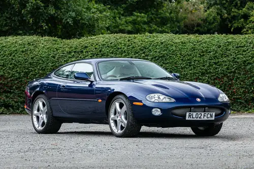 2002 Jaguar XKR 4.0 Coupé-Sold