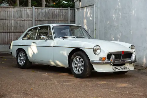 1972 MG B GT Automatic-For Sale
